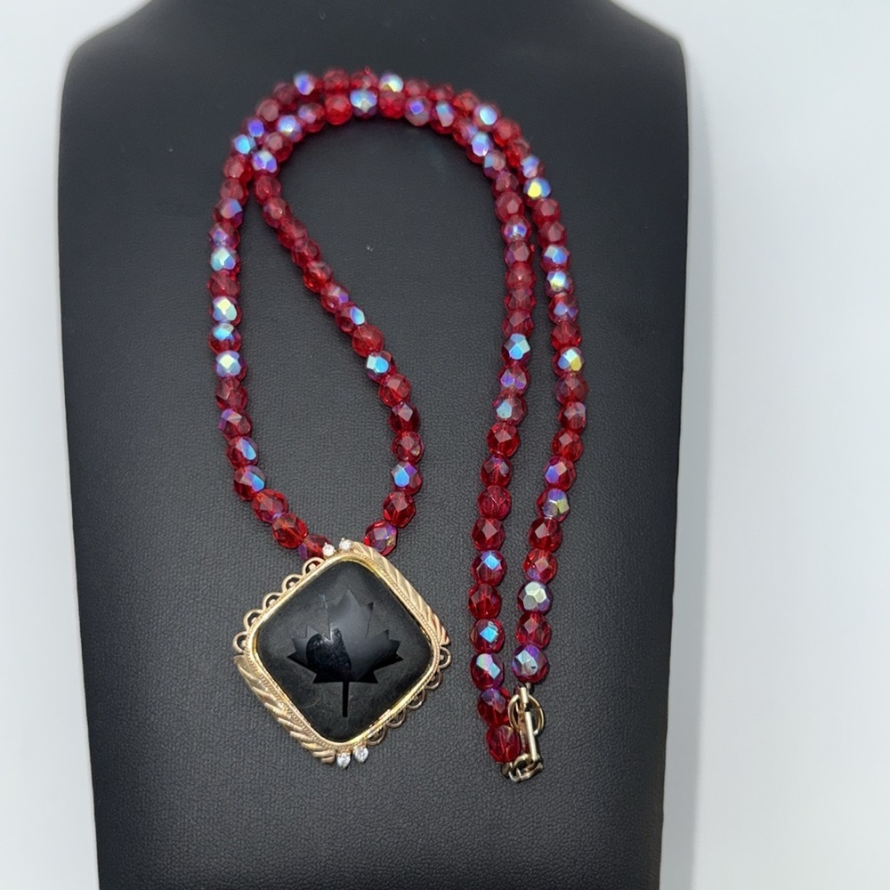 Vintage Hobe red aurora borealis iridescent beaded necklace with leaf pendant
